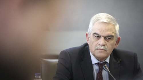 Τι γράφουν τα γερμανικά ΜΜΕ για την παραίτηση Τόσκα