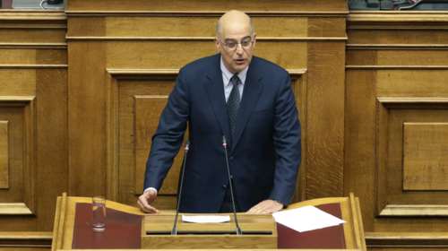 Δένδιας: Τις κρίσιμες στιγμές επικρατούσε απόλυτο χάος