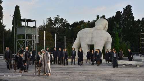 Οιδίπους επί Κολονώ του Γιάννη Κόκκου στην Επίδαυρο