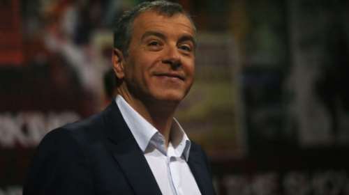 Θεοδωράκης: Η κίνηση της Τουρκίας συμβάλλει θετικά στη βελτίωση των σχέσεων