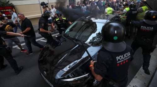 Τρεις τραυματίες από αυτοκίνητο που ανέβηκε σε πεζοδρόμιο στην Ισπανία