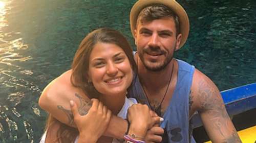 Με νέα φωτογραφία δείχνουν τον έρωτά τους Πετρετζίκης-Φωτεινή