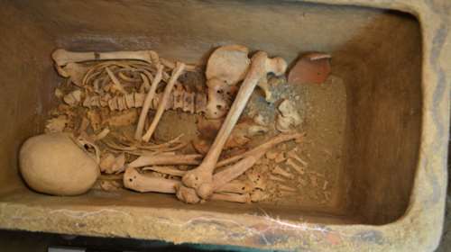 Ασύλητος θαλαμοειδής τάφος ανασκάφτηκε στην Ιεράπετρα