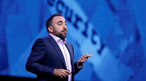 Στάμος: Πολύ αργά για να προστατευθούν οι αμερικανικές εκλογές από χάκερς