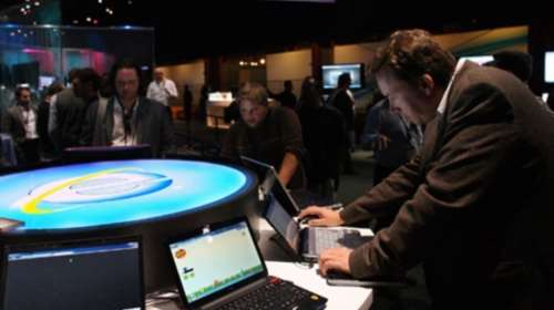 Η Microsoft αντιμέτωπη με έρευνα των αρχών για δωροδοκία