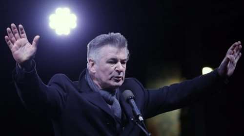 Ο Άλεκ Μπόλντγουιν θα είναι ο πατέρας του ...Μπάτμαν