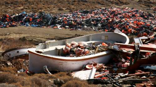 Μυτιλήνη: Εγκληματικό δίκτυο διακίνησης προσφύγων με 30 μέλη ΜΚΟ