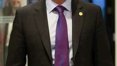 Νορβηγία: Παραιτήθηκε από υπουργός για την καριέρα της γιατρού συζύγου του