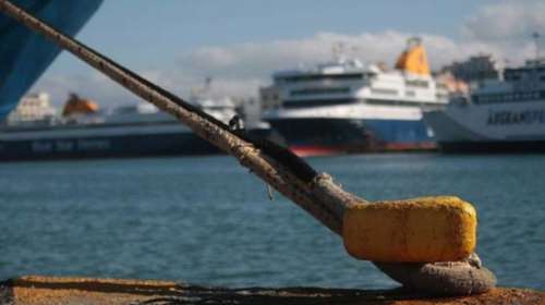 Δεμένα τα πλοία στα λιμάνια -24ωρη απεργία της ΠΝΟ