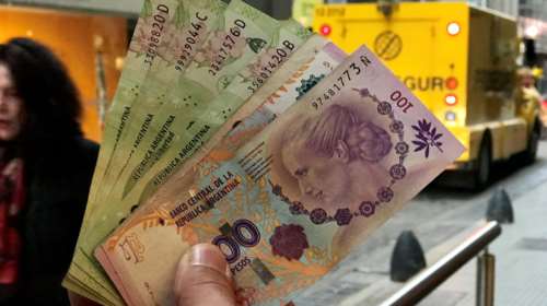 Νέο πρόγραμμα λιτότητας και φόρους ανακοινώνει ο Μάκρι - πτώση του πέσο