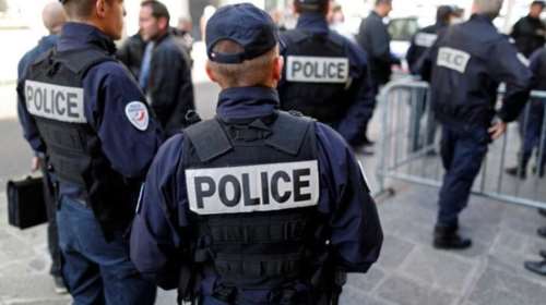 Συνέλαβαν δημοσιογράφο στη Νέα Ζηλανδία επειδή μίλησε με πρόσφυγες