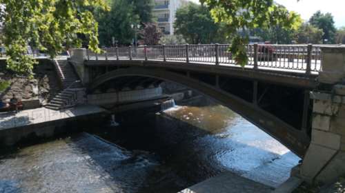 Μεγάλο αφιέρωμα του Guardian στα &quot;έξυπνα&quot; Τρίκαλα