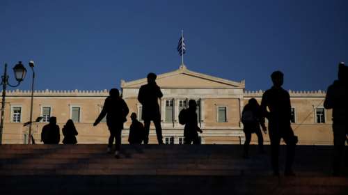 ΟΟΣΑ: Πρωταθλήτρια στους φόρους η Ελλάδα την περίοδο 2015-16