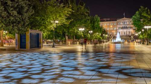 Μίνι ανακαίνιση στην πλατεία Συντάγματος - Φωτογραφίες