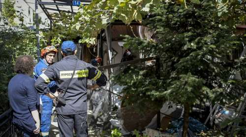 Ισχυρή έκρηξη σε μονοκατοικία στα Γιάννενα - απεγκλωβίστηκε άνδρας