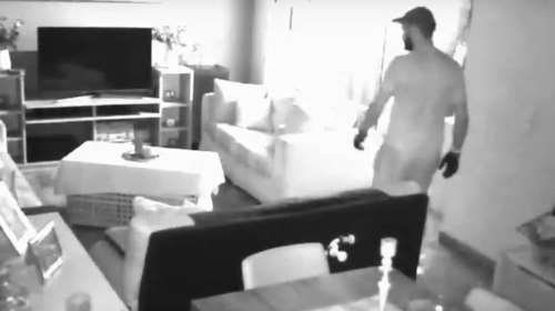 Καρέ-καρέ η εισβολή διαρρηκτών σε σπίτι στον Άλιμο