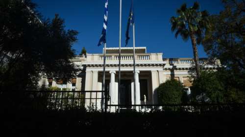 Μαξίμου: Η ΝΔ συνεχίζει να κάνει τον τσάμπα μάγκα