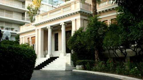 Οι 33 ημέρες που θα κρίνουν την ημερομηνία των εκλογών