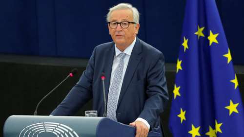 Γιούνκερ: Χαιρετίζουμε τις προσπάθειες των Ελλήνων που άλλοι υποτιμούν