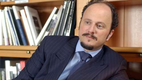 Ο βραβευμένος με Πούλιτζερ, ελληνικής καταγωγής,Τζέφρι Ευγενίδης, στο ΚΠΙΣΝ