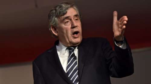 Γκόρντον Μπράουν: «O κόσμος υπνοβατεί προς μια νέα οικονομική κρίση»