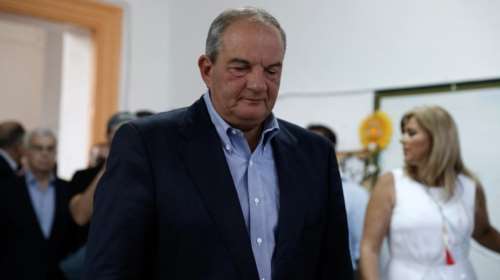 Στην ομιλία Μητσοτάκη στη ΔΕΘ ο Καραμανλής