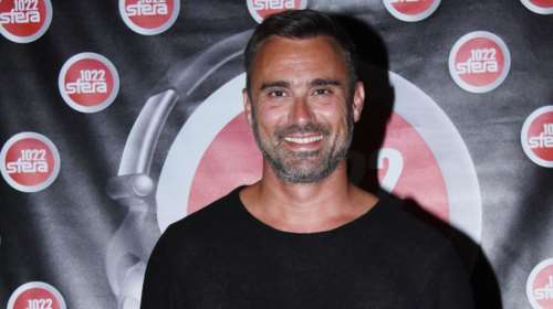 Γιώργος Καπουτζίδης: Αγκαλιά με τη Θεοπούλα 13 χρόνια μετά το Παρά Πέντε