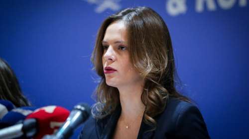Αχτσιόγλου: Oι Θεσμοί δεν αμφισβητούν τη βιωσιμότητα του ασφαλιστικού