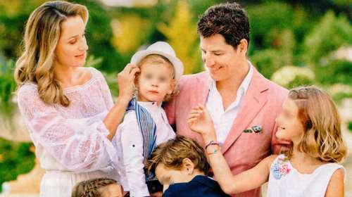 Τι φόρεσε η Ζυγούλη στη βάφτιση του γιου της: Το υπέροχο λευκό σύνολο