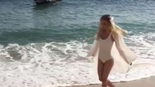 &quot;Σήμερα γάμος γίνεται&quot; για τον Αλβάρο, η νύφη με μαγιό