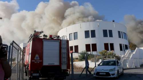 Μεγάλη φωτιά στο Πανεπιστήμιο Κρήτης-εκκενώθηκε η φοιτητική εστία