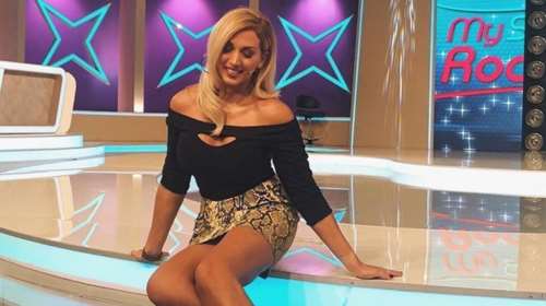 Τα «άσχημα» παπούτσια της Σπυροπούλου: Ήρθε η στιγμή να μάθεις να ντύνεσαι