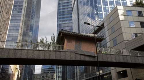 Bridging Home: Μια εγκατάσταση για την ιστορία των μεταναστών στο Λονδίνο