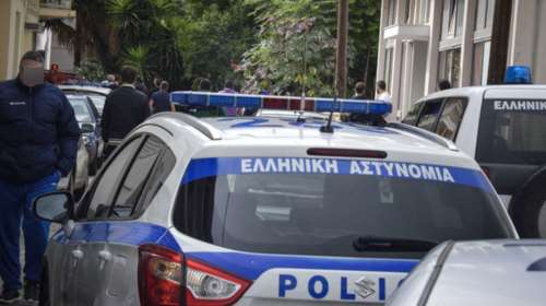 Τραγωδία στο Άργος: Ηταν απόμακρος, έφερε την καραμπίνα από Αθήνα