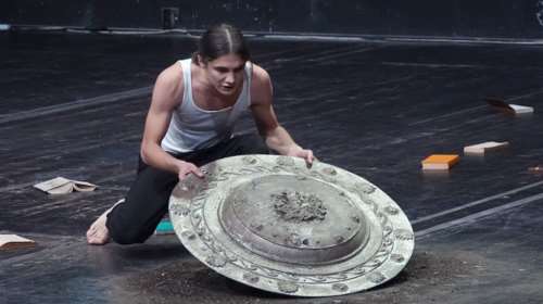 «Μαθήματα πολέμου» στο Μέγαρο Μουσικής- άρχισε η προπώληση