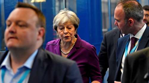 Τερέζα Μέι: Η Ευρωπαϊκή Ένωση δεν είναι σαν τη Σοβιετική Ένωση