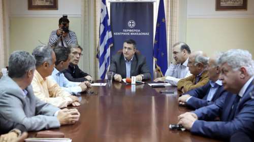 Εκτός ΔΕΘ θέλουν τους πολιτικούς Μπουτάρης και Τζιτζικώστας