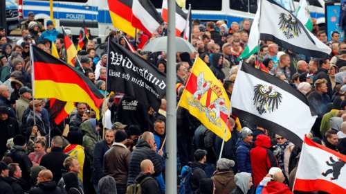 Διαδήλωση ακροδεξιών στο Βερολίνο στην επέτειο της επανένωσης