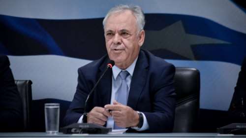Δραγασάκης: Εγκληματικά τα πολιτικά παιχνίδια με τις τράπεζες