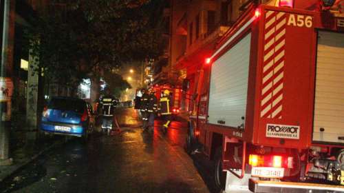 Πυρκαγιά στο Γηροκομείο Αθηνών-Έξι άτομα στο νοσοκομείο με αναπνευστικά