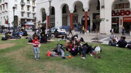 Στην Ευρωβουλή «πάει» η ΝΔ τους μετανάστες της Αριστοτέλους