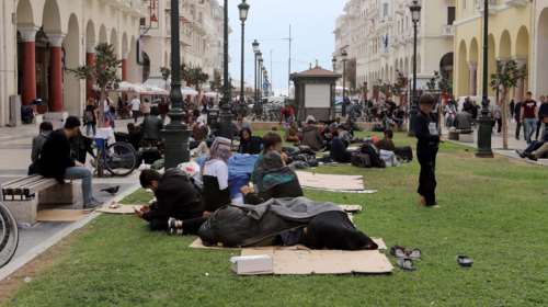 Στη δομή των Διαβατών οι πρόσφυγες της Αριστοτέλους (φωτό)