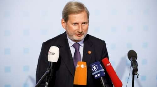 Γιοχάνες Χαν: Η πΓΔΜ να προχωρήσει γρήγορα στη συνταγματική αλλαγή