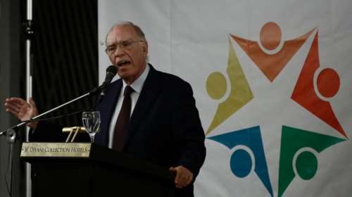 Το «ατύχημα» του Β. Λεβέντη και η επική ατάκα για το ξενοδοχείο