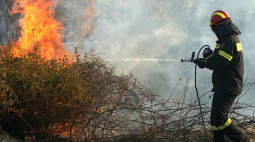 Κέρκυρα: Φλόγες ξεπηδούν από τα σκουπίδια-Νέα πυρκαγιά
