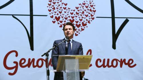 Ο «Κύριος Κανένας» Τζ. Κόντε που εξελίχθηκε στον δημοφιλέστερο πολιτικό