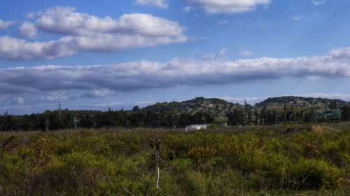 Συνεχίζει να είναι άστατος ο καιρός με λιακάδα και παροδικές βροχές