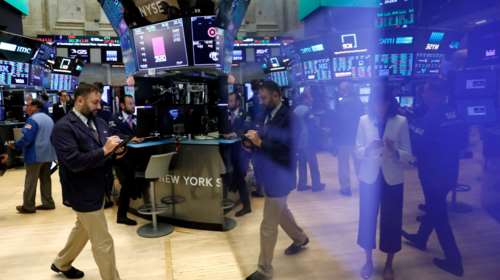 Στο κόκκινο τα χρηματιστήρια σε ΗΠΑ, Ασία και Ευρώπη