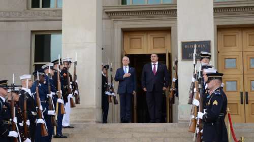 Πυρ ομαδόν κατά Καμμένου από υπουργούς &amp; βουλευτές του ΣΥΡΙΖΑ