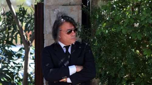 Η &quot;στρατιά&quot; του δημάρχου Μαραθώνα - Τι υποστηρίζει δημοτικός σύμβουλος